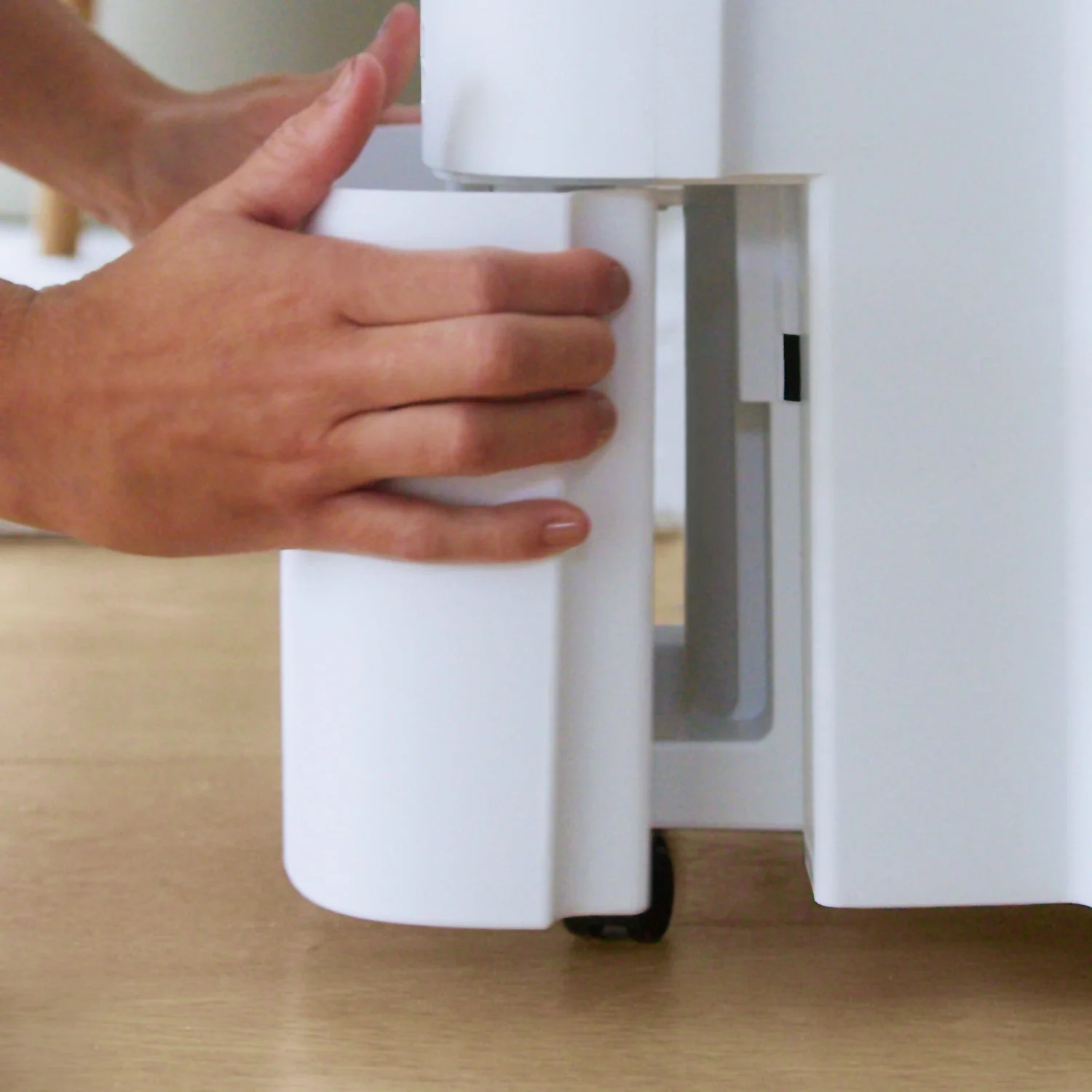 12L Low Energy Dehumidifier with 2.5L Water Tank - Image 6