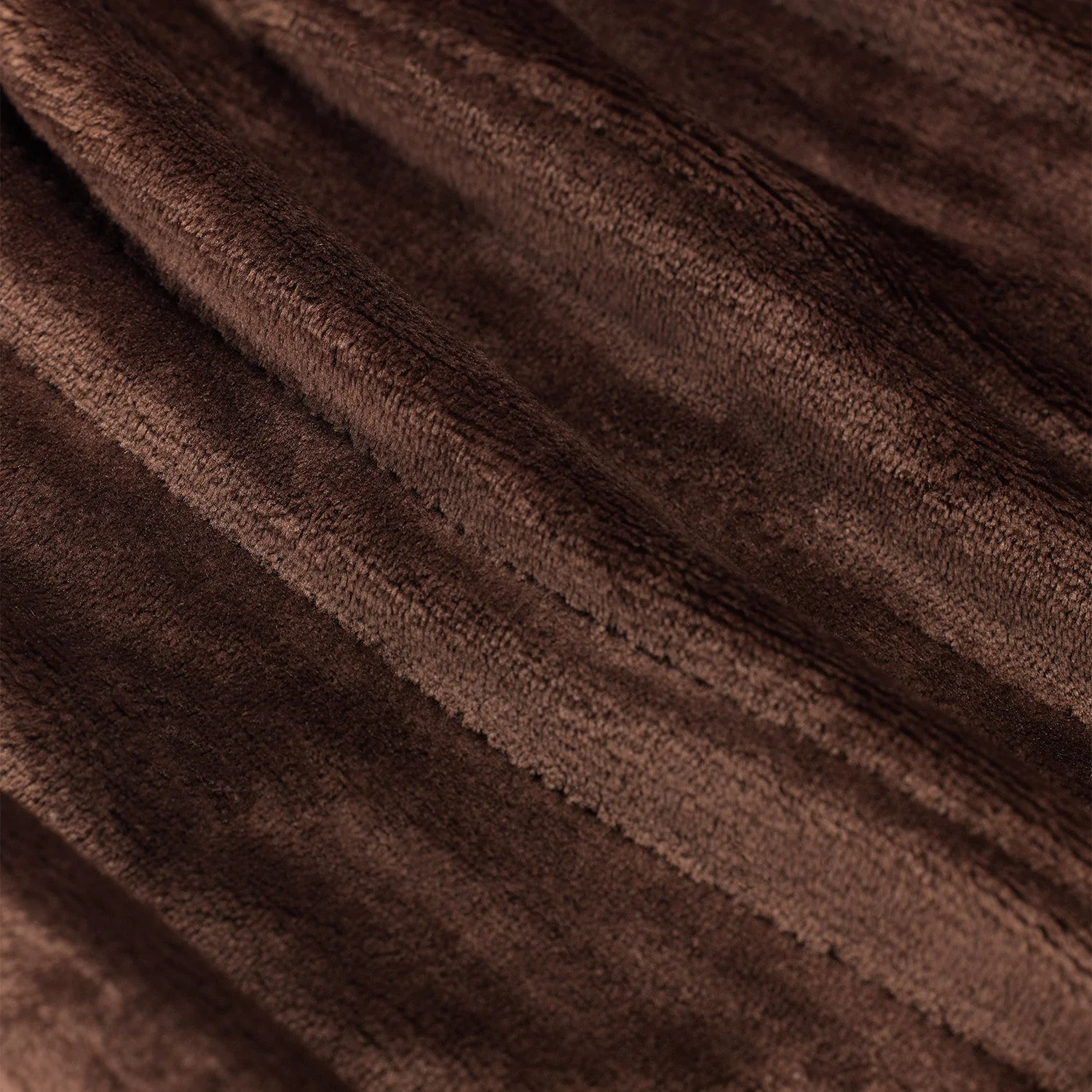 Fleece Electric Heated Throw - Brown - Image 4