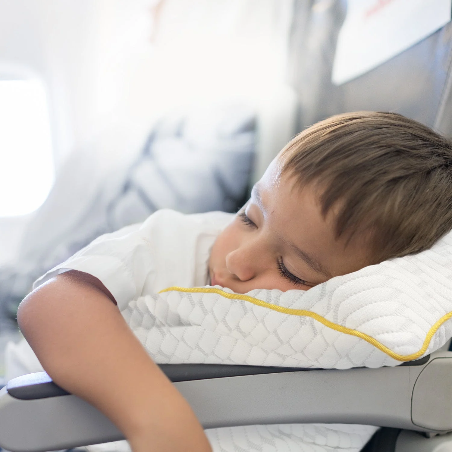Memory Foam Travel Pillow (1 Pack) - Image 3